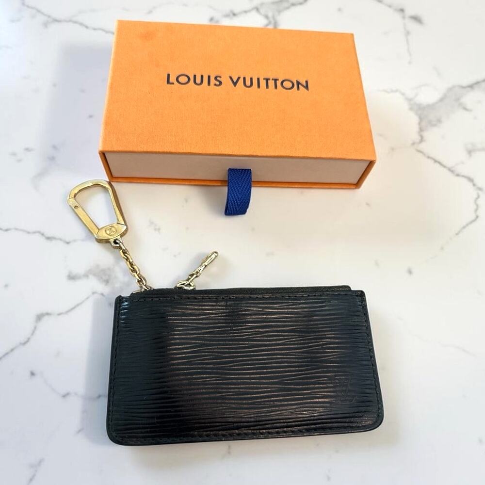 Louis Vuitton Black Epi Key Cles w/ Box